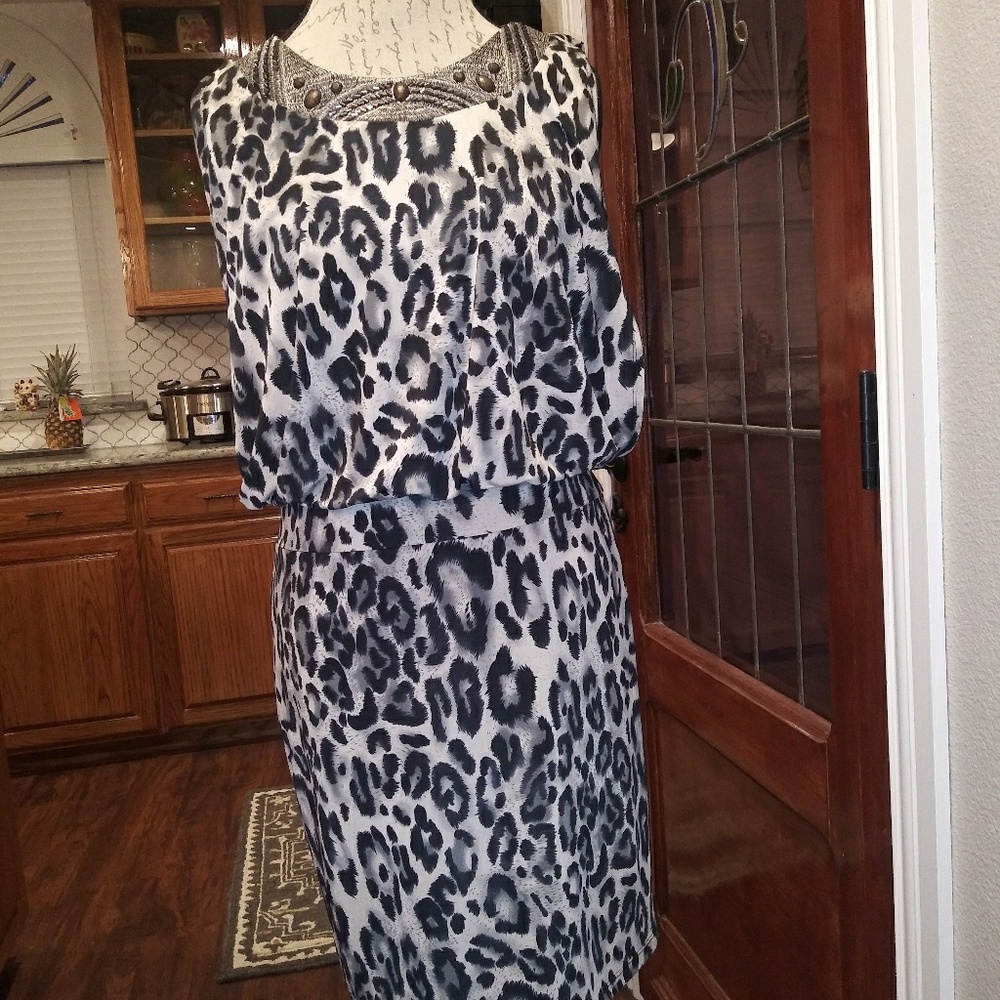 Dressbarn Blk/Wht Mini Dress size 8 NWT